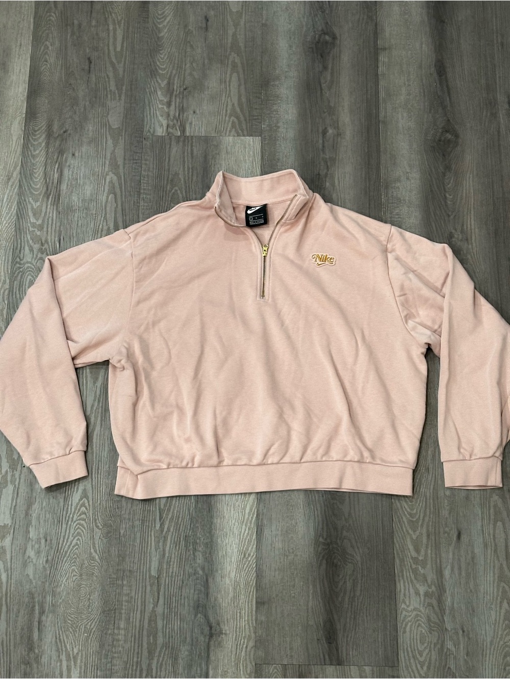 Nike Women's Pink Half-Zip Sweatshirt pullover size large gold letter patch